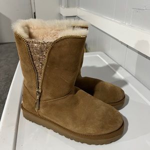 Uggs size 8